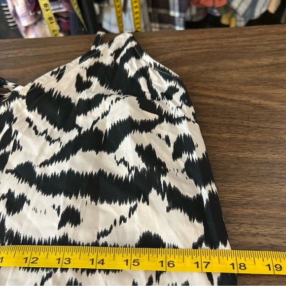 💕 NWT Old navy Black and White Maxi Dress S - Picture 10 of 14